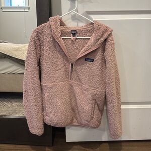Barely worn Patagonia Sherpa hoodie